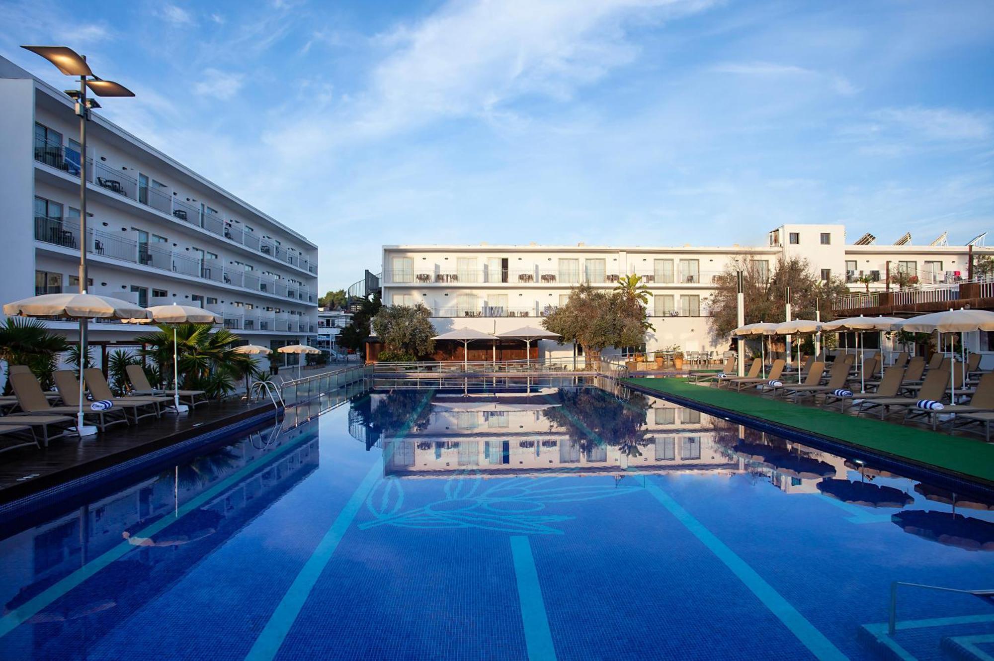 Hotel Puchet Ibiza San Antonio Abad Exterior foto
