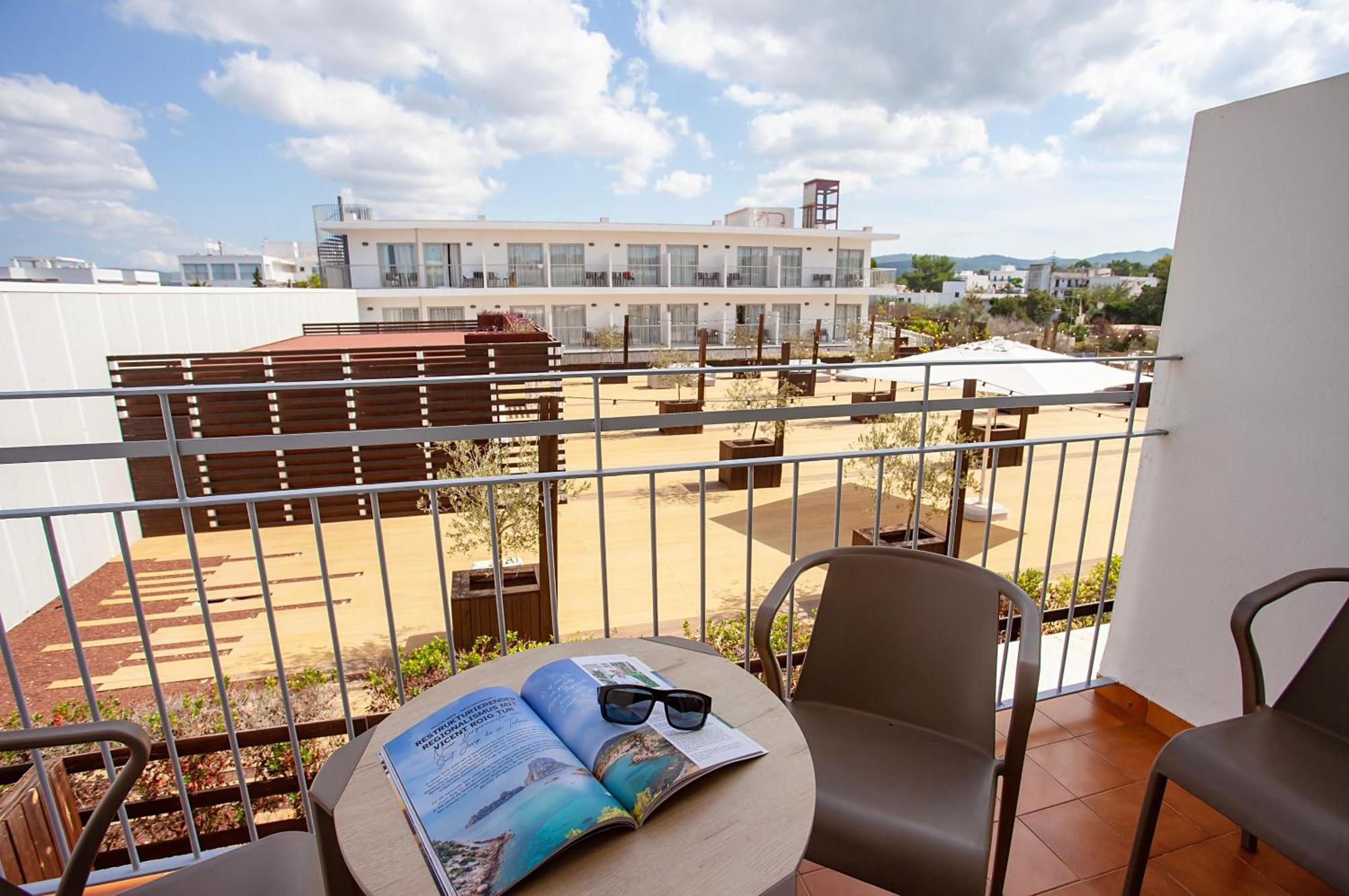 Hotel Puchet Ibiza San Antonio Abad Exterior foto