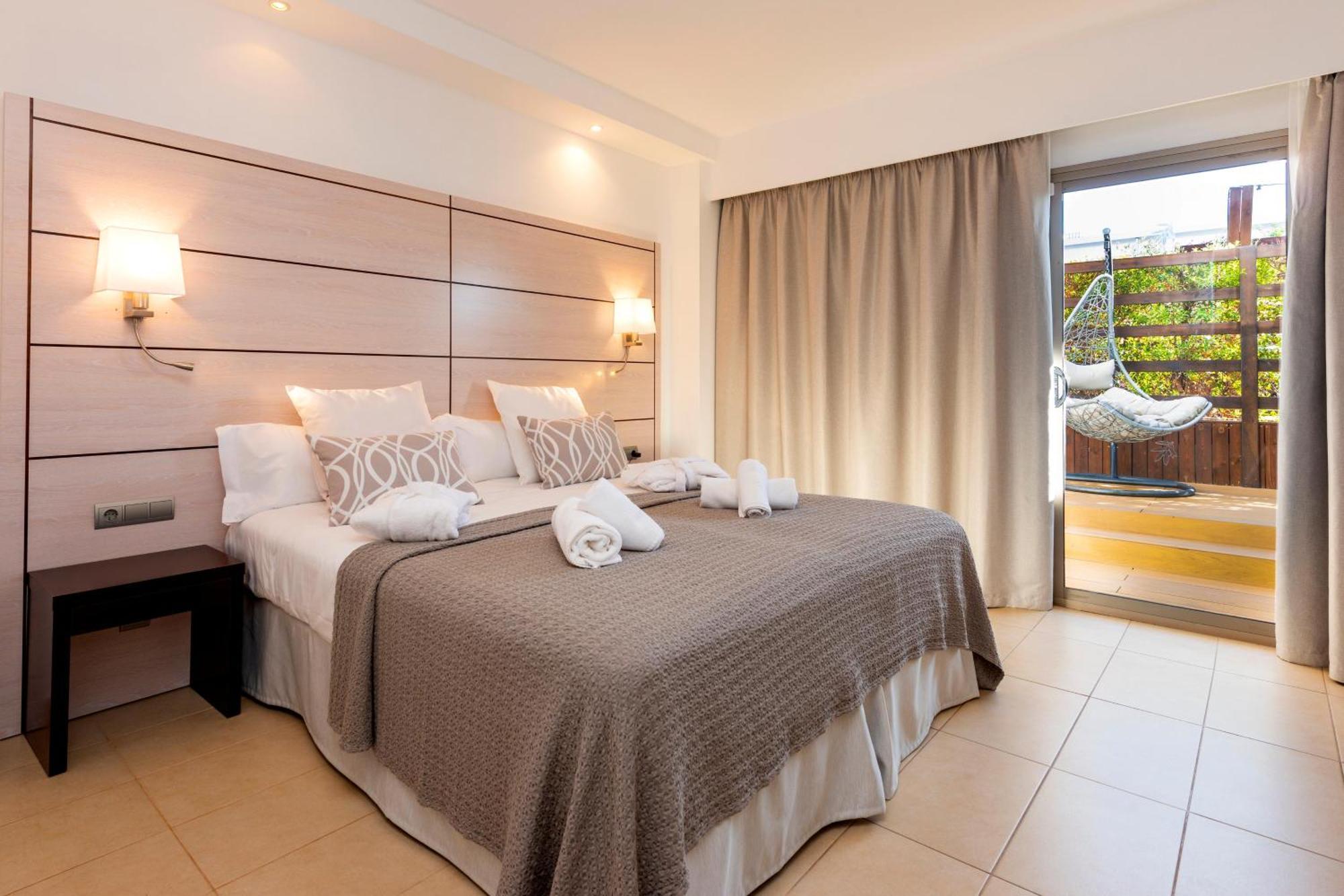 Hotel Puchet Ibiza San Antonio Abad Exterior foto